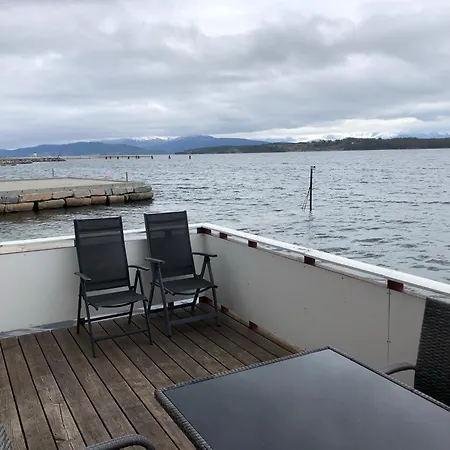 Kviltorp Lägenhetshotell Molde